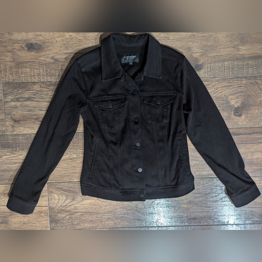 Liverpool LA Women's Black Denim Jean Jacket Size Small Black Buttons Stretch